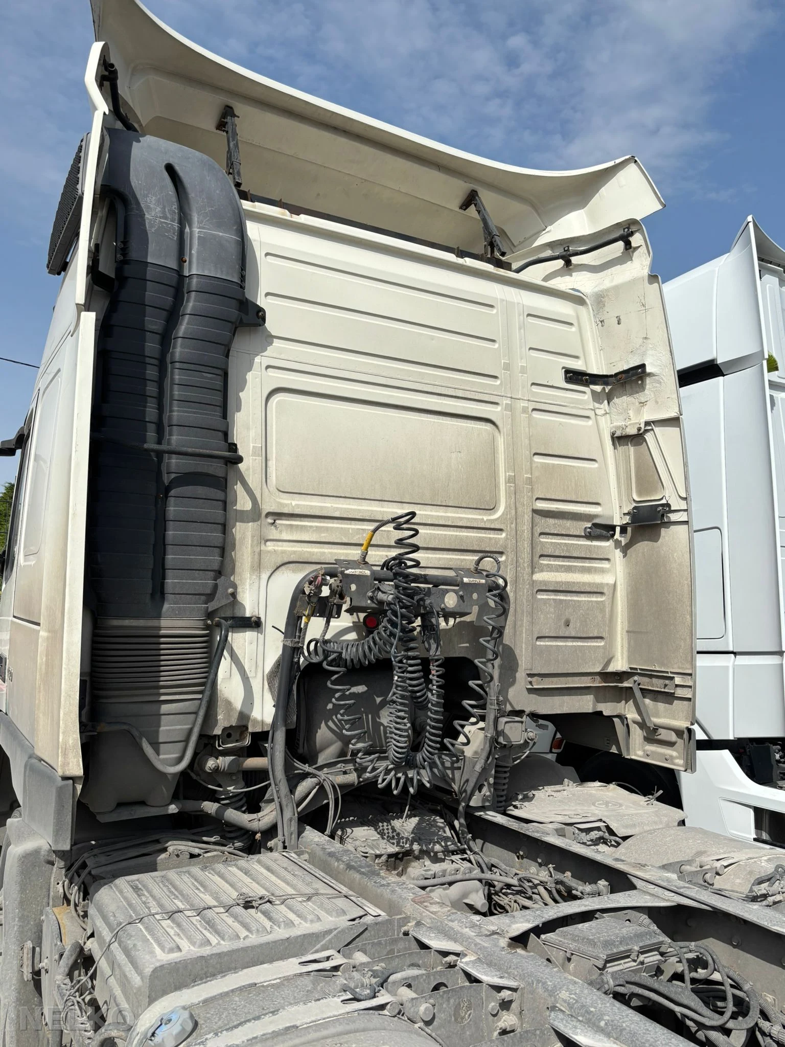 2011 MODEL VOLVO FM 430